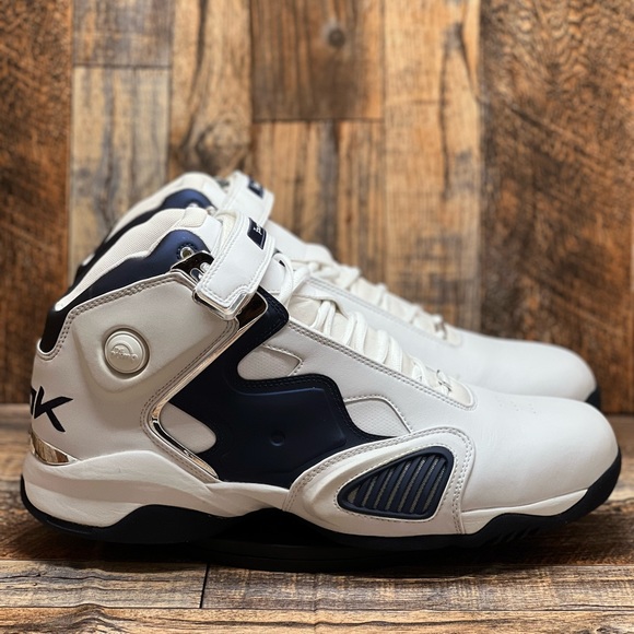 Reebok | Shoes | Vintage Style Reebok 